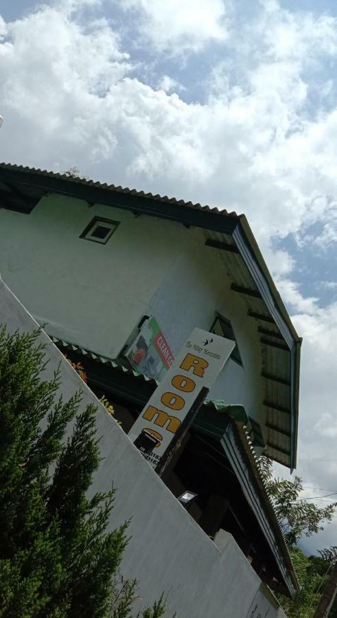 The Misty Mountain Guest House Haldummulla Экстерьер фото